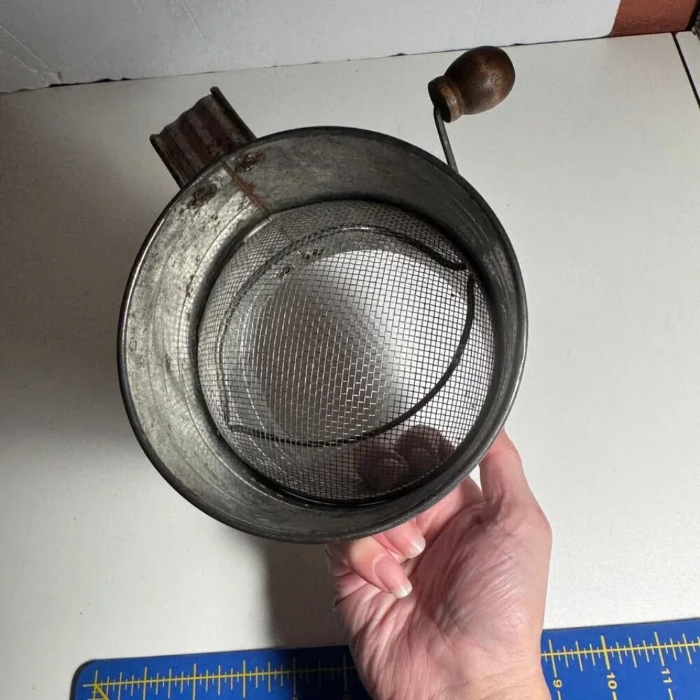 Vintage Bromwell's Metal Flour Sifter Hand Crank Handle #1443